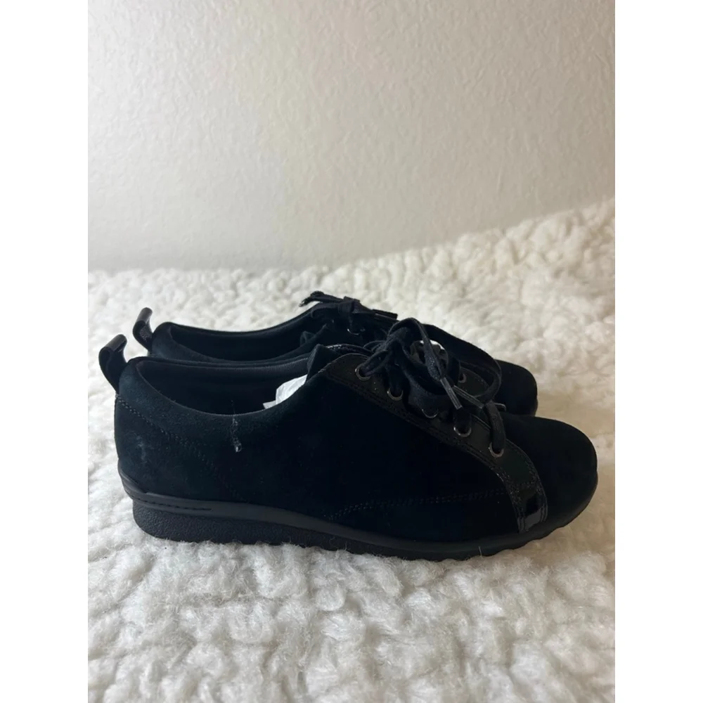 Rockport TruFlex Black Low Top Suede Sneakers with Patent Leather Trim Size 8.5
